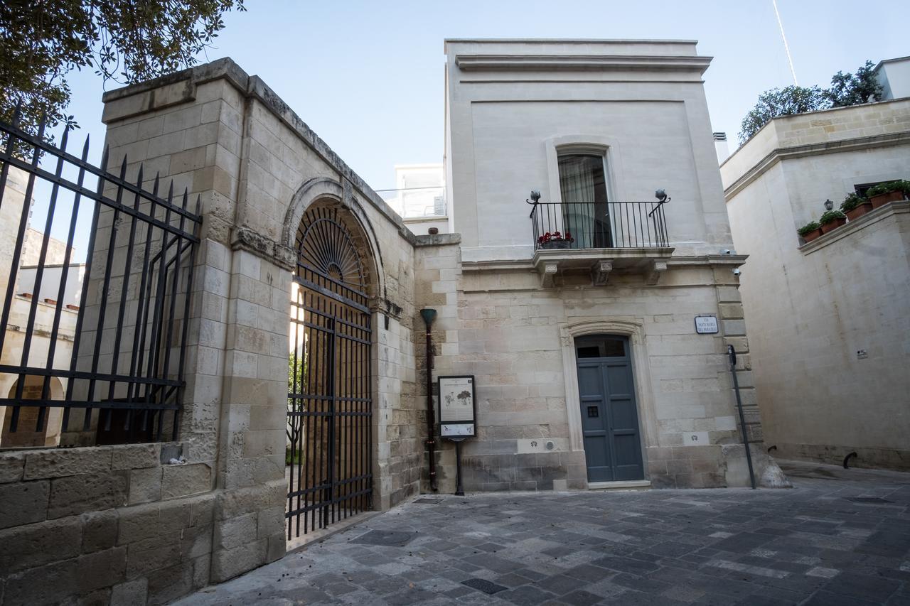 Palazzo Sant'Anna Lecce Hotel Exterior photo